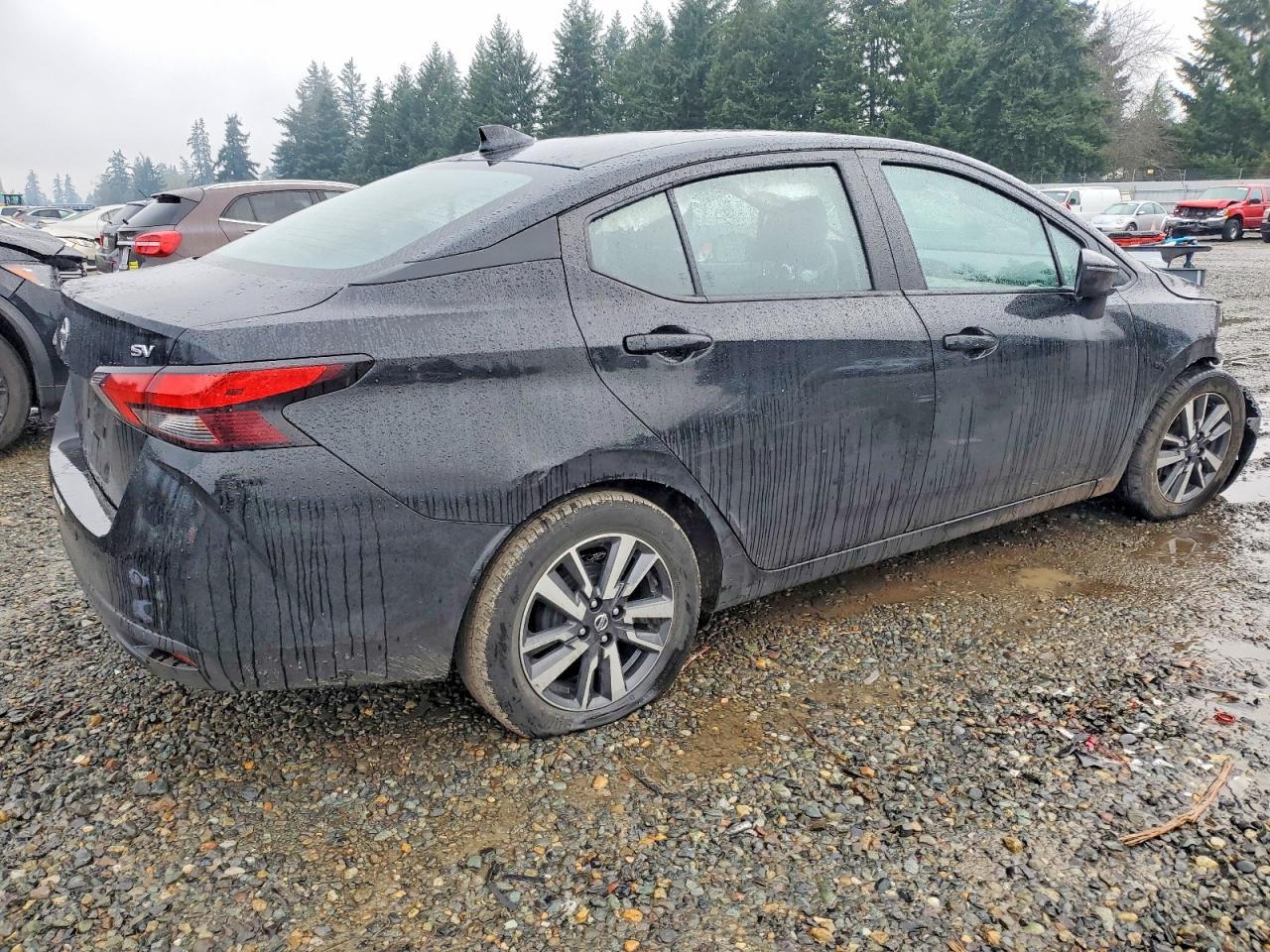 2021 NISSAN VERSA