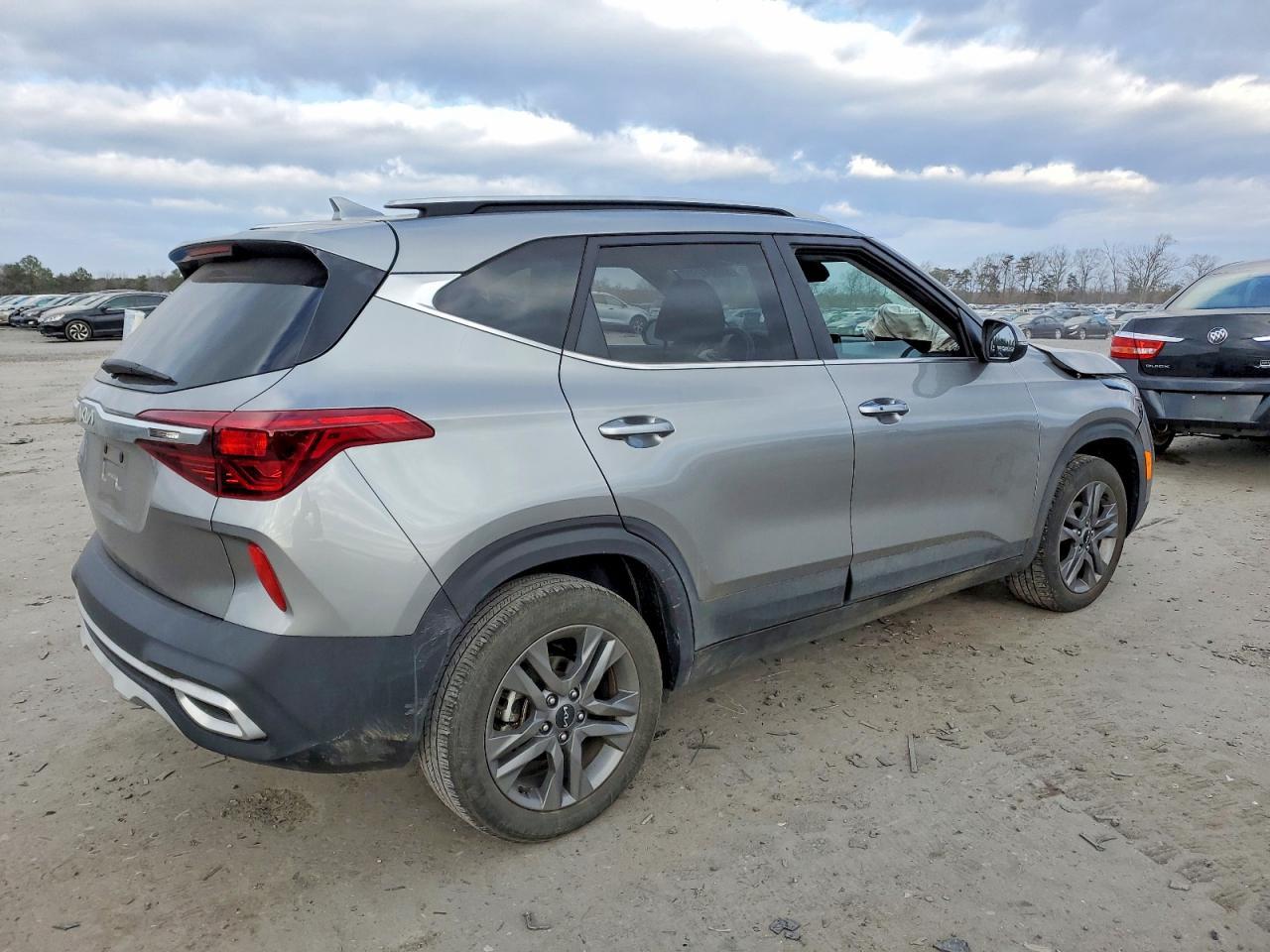 2023 KIA SELTOS