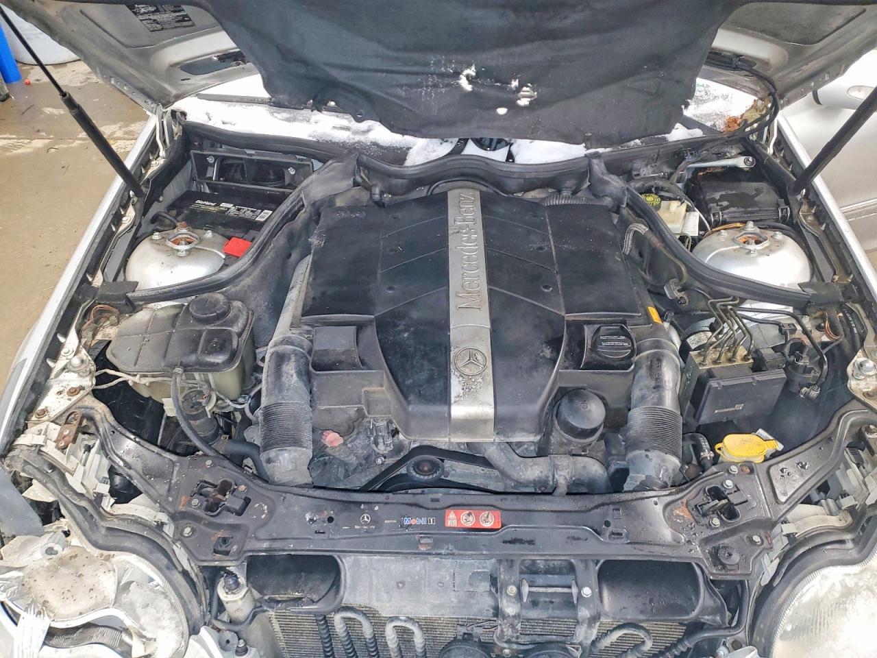 2004 MERCEDES-BENZ C-CLASS