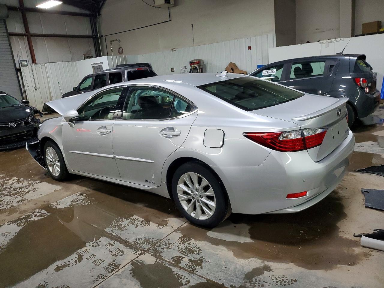 2013 LEXUS ES 300H
