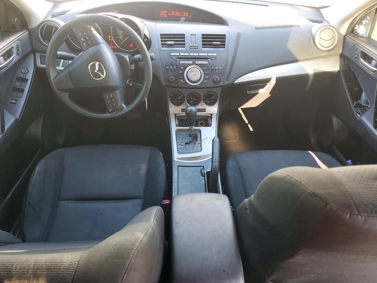 2010 MAZDA 3