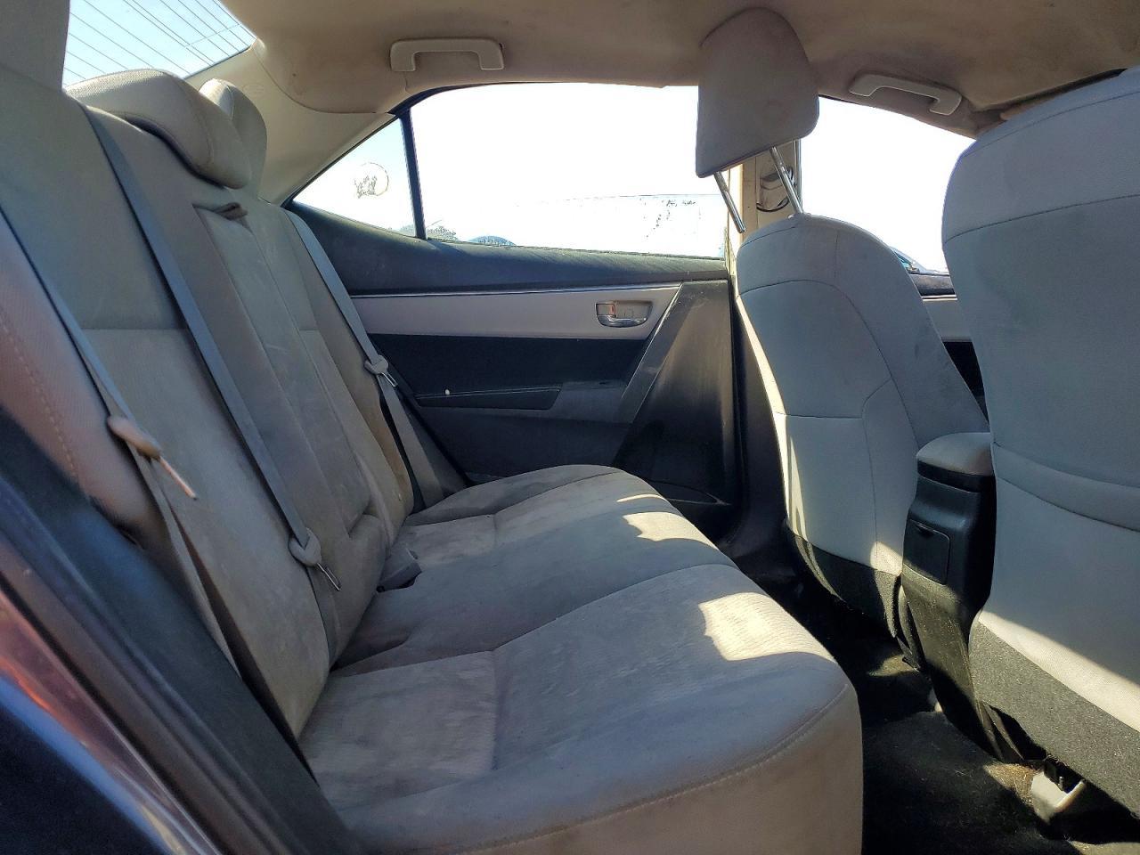 2015 TOYOTA COROLLA
