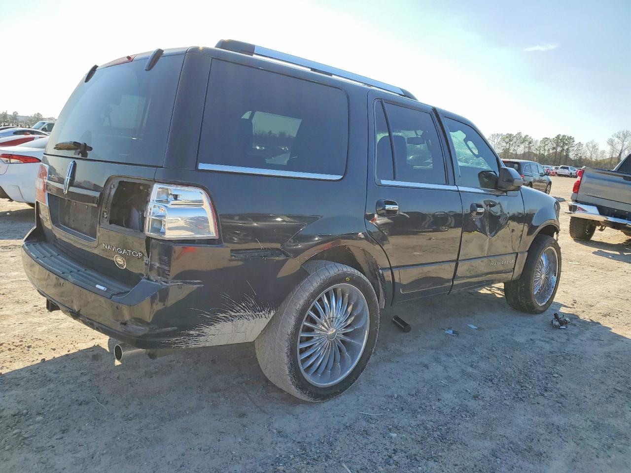 2014 LINCOLN Navigator