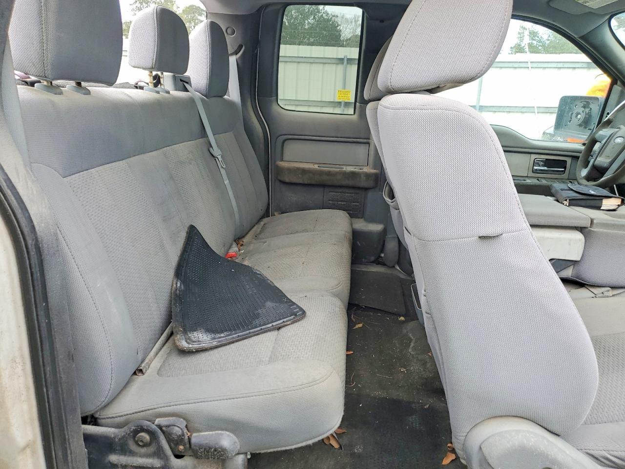 2011 FORD F-150