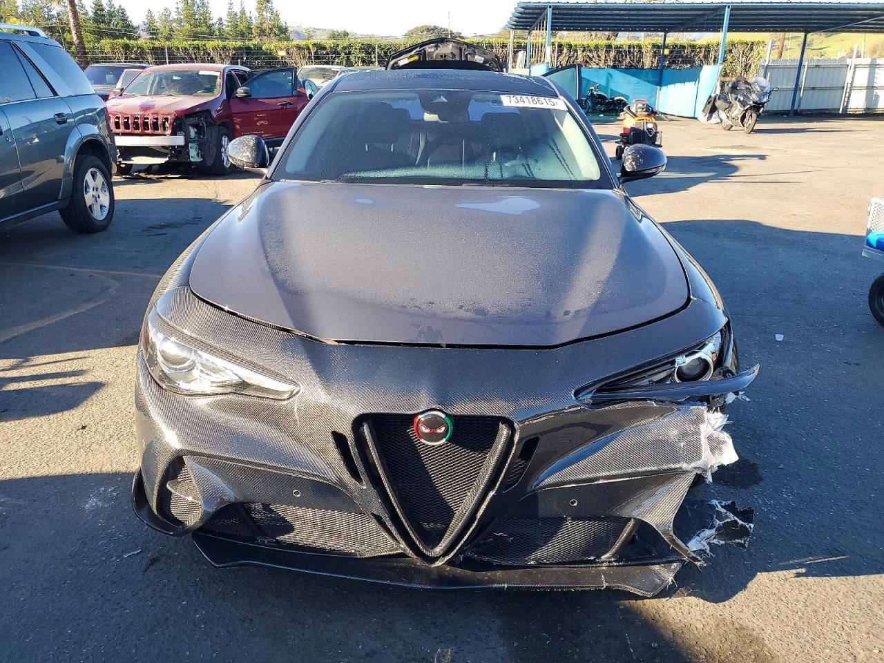 2019 ALFA ROMEO Giulia