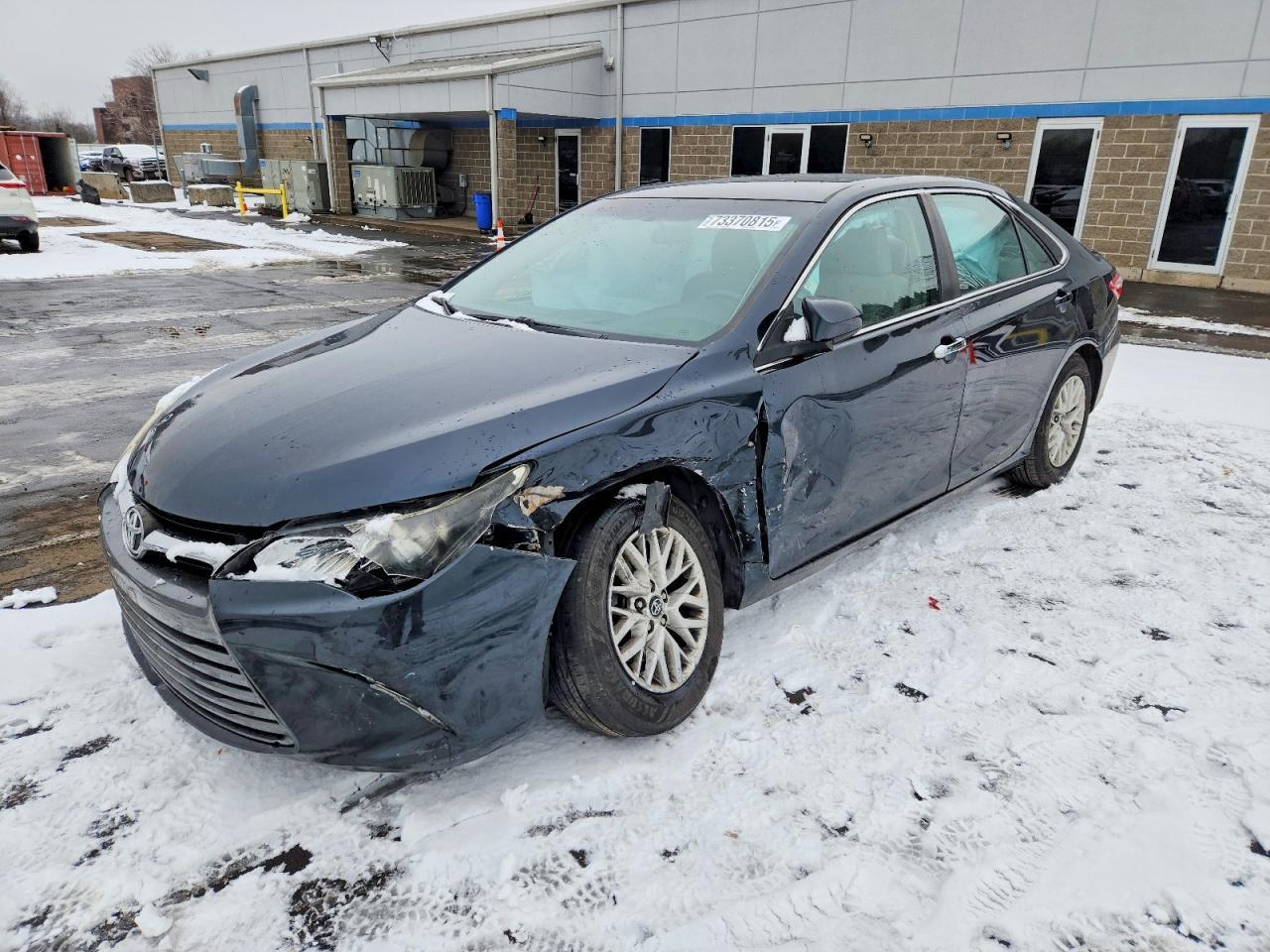 2017 TOYOTA CAMRY
