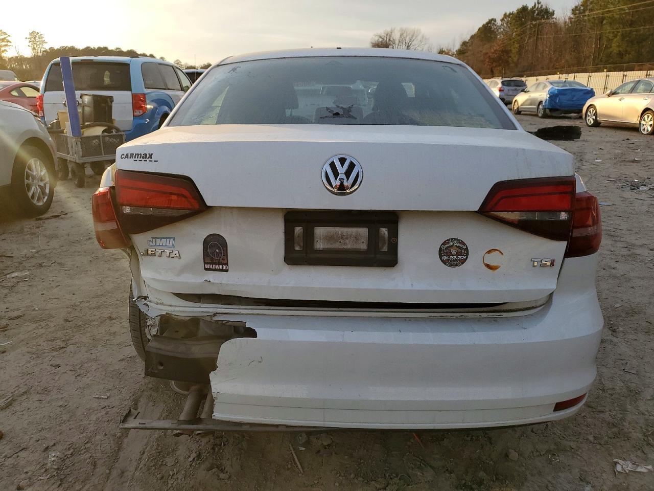 2017 VOLKSWAGEN JETTA