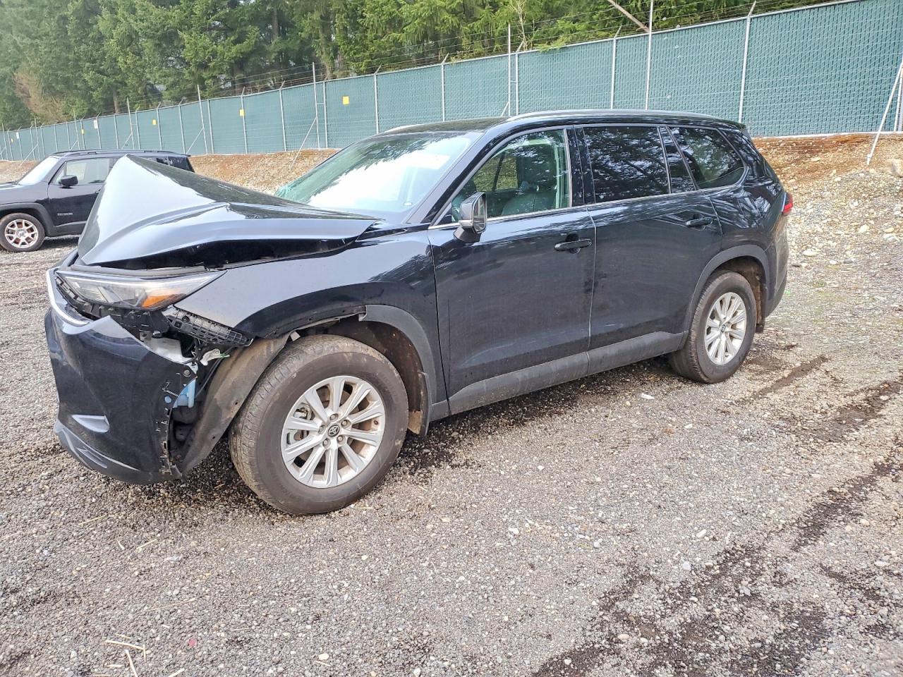 2024 TOYOTA HIGHLANDER
