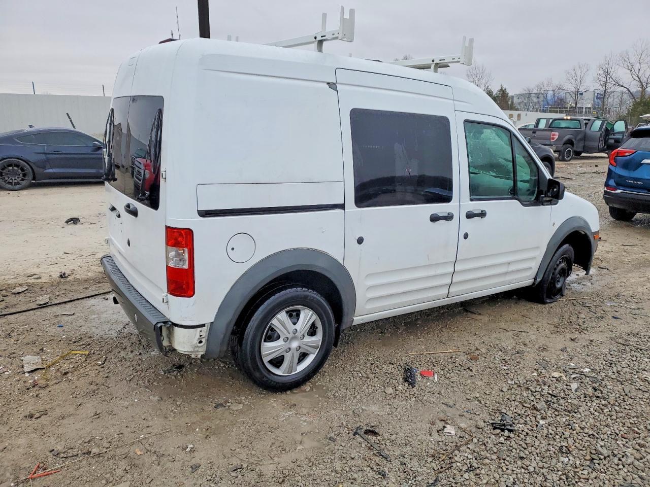 2013 FORD TRANSIT CONNECT