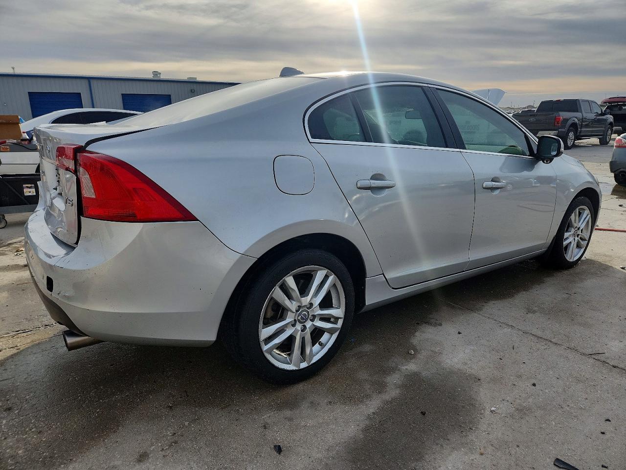 2012 VOLVO S60