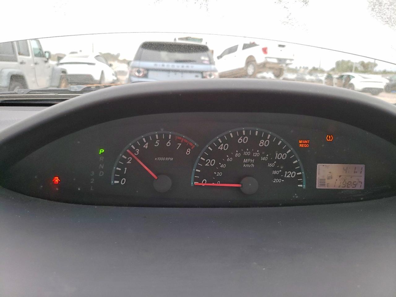 2012 TOYOTA YARIS