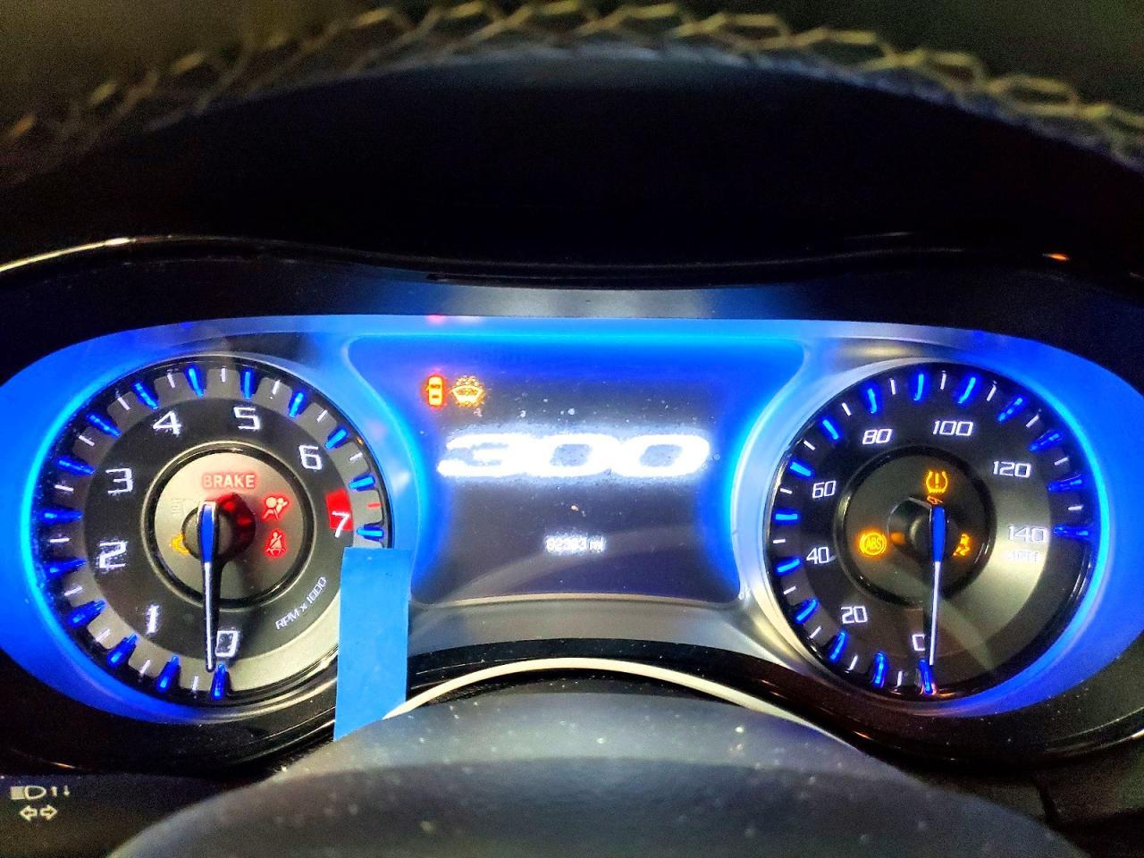 2019 CHRYSLER 300