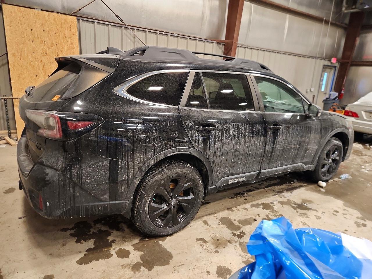2021 SUBARU Outback