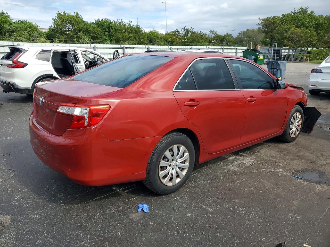 2012 TOYOTA CAMRY