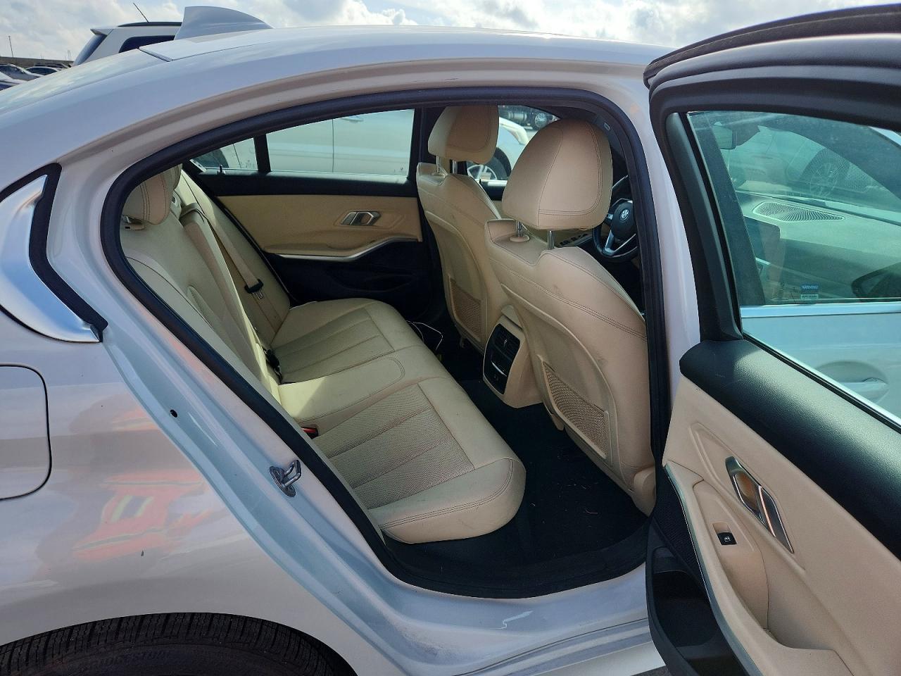 2022 BMW 3 SERIES