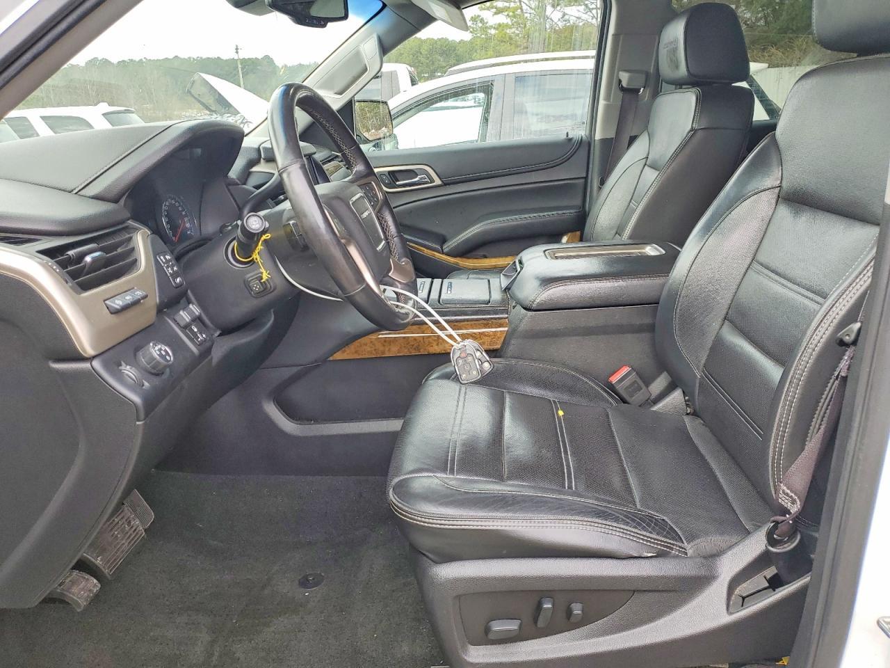 2017 GMC Yukon