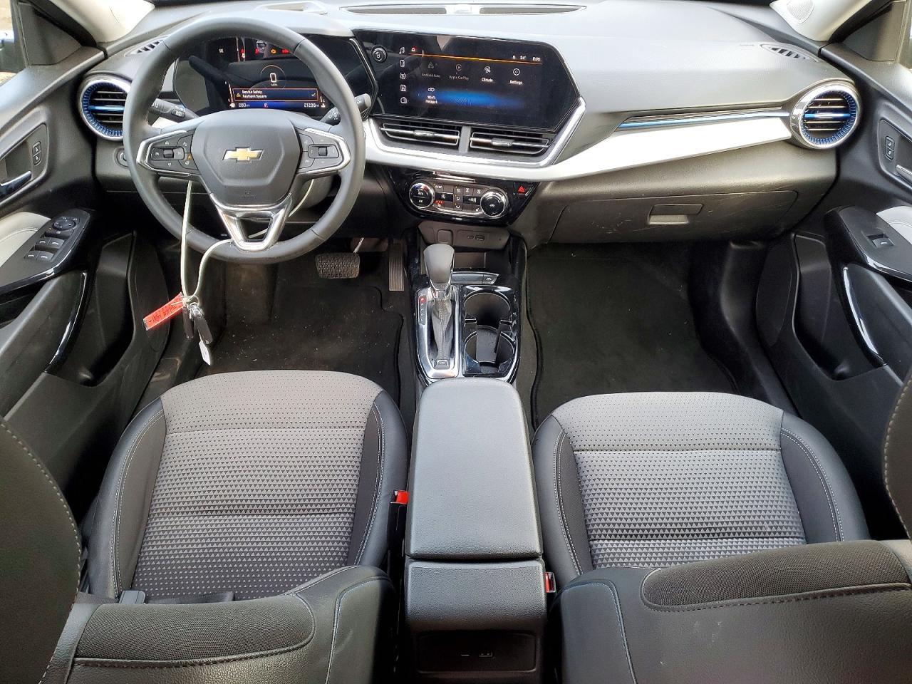 2025 CHEVROLET TRAX