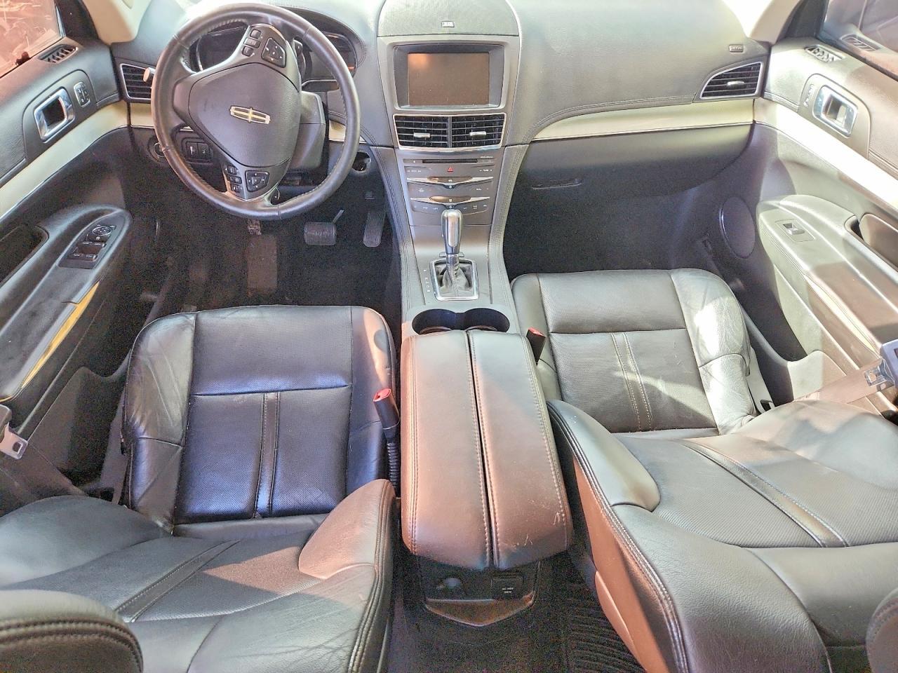 2013 LINCOLN MKT