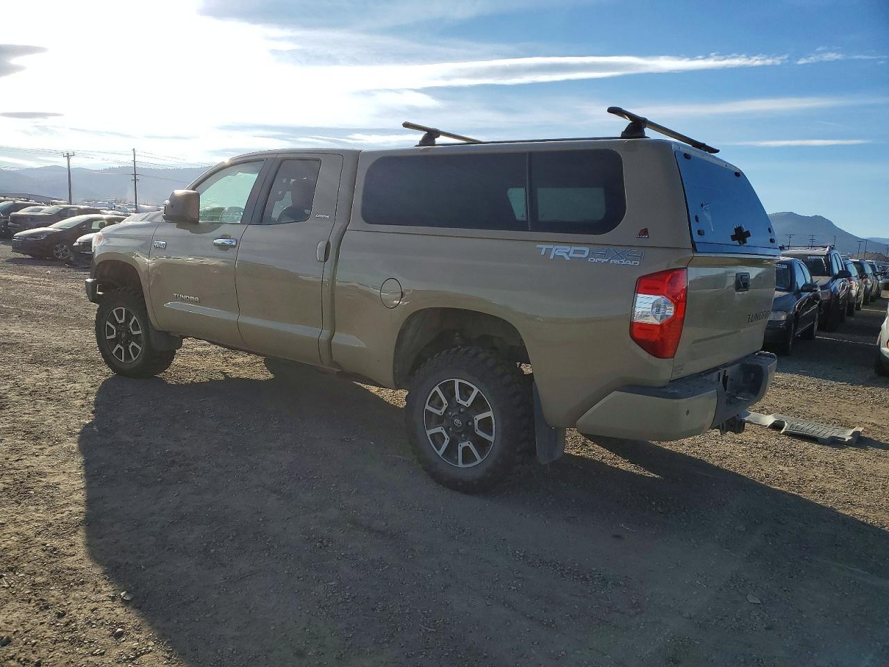 2017 TOYOTA TUNDRA