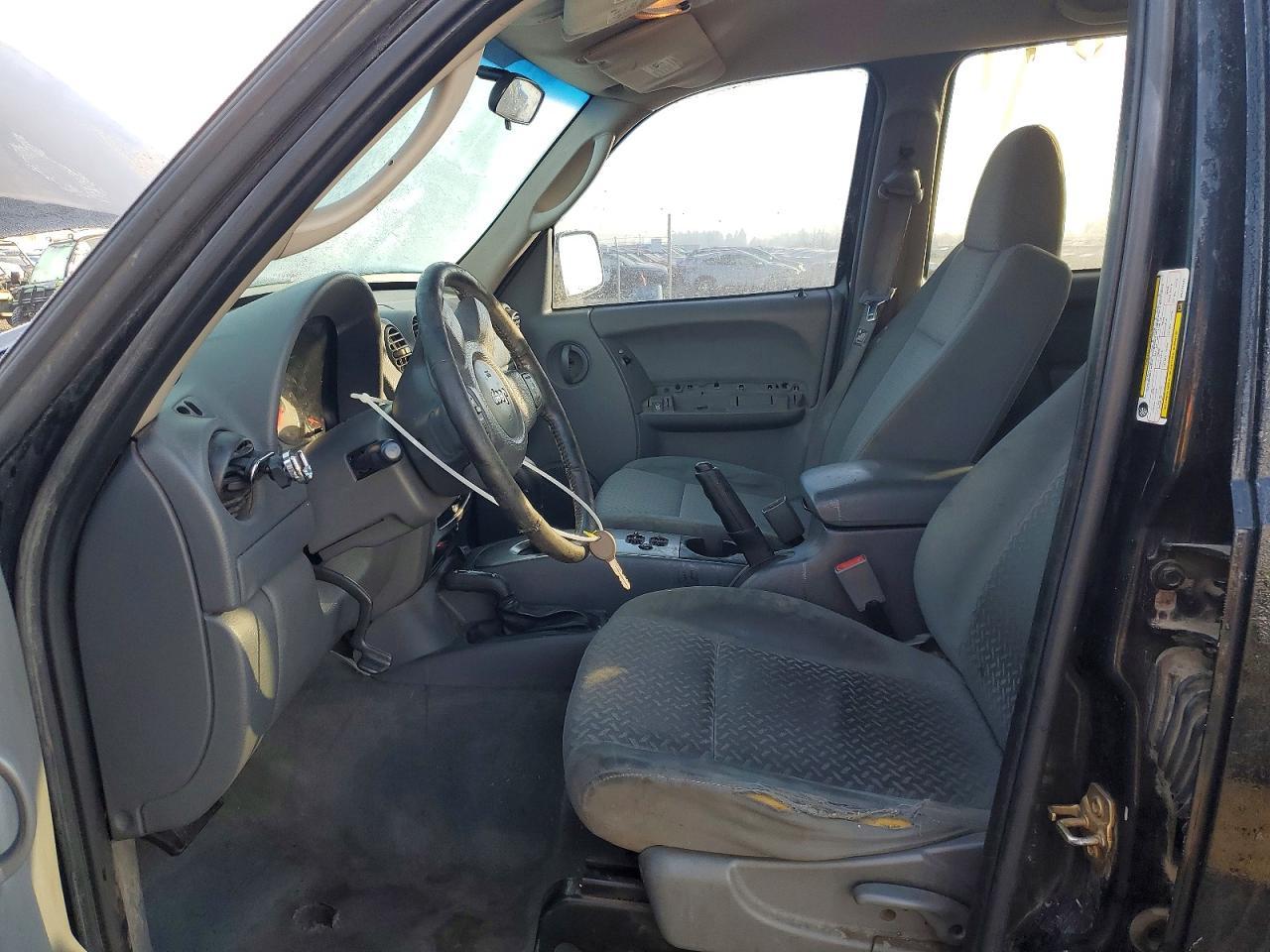 2006 JEEP Liberty