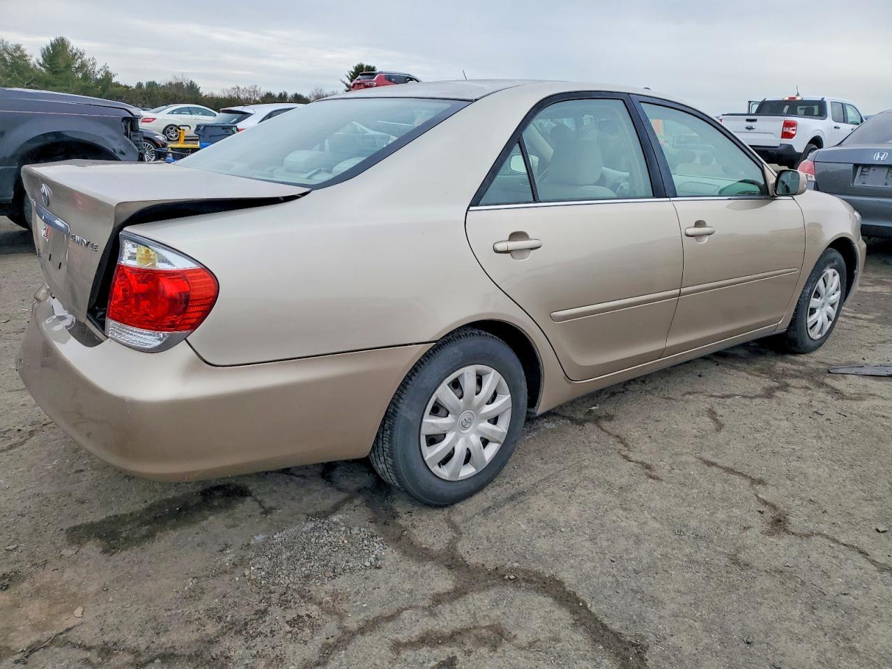2005 TOYOTA CAMRY