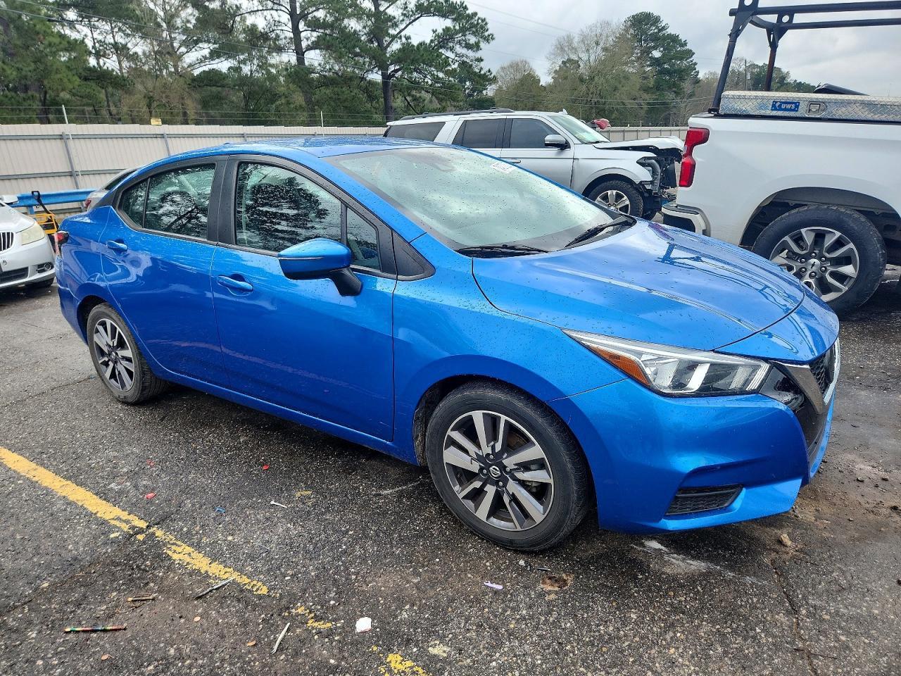 2020 NISSAN VERSA
