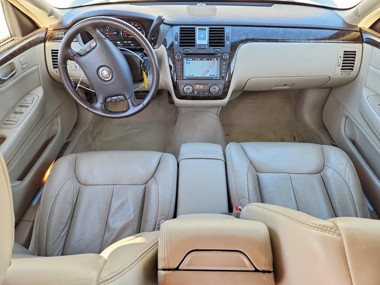 2009 CADILLAC DTS