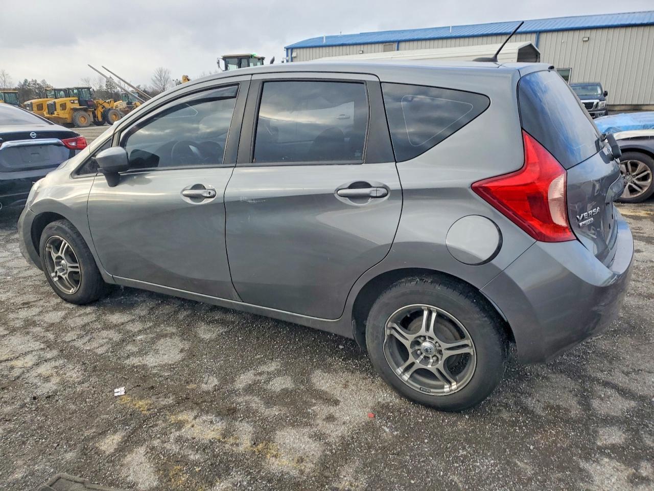 2016 NISSAN Versa Note