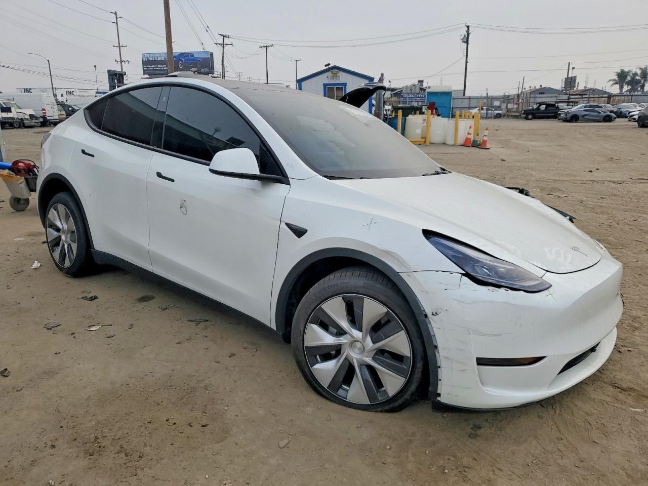 2023 TESLA MODEL Y