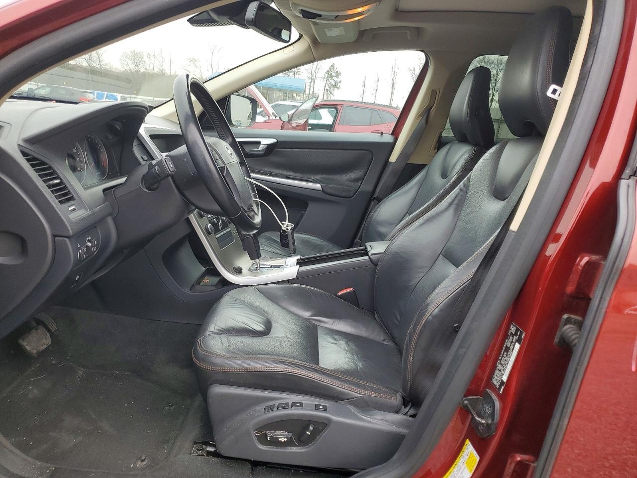 2010 VOLVO XC60