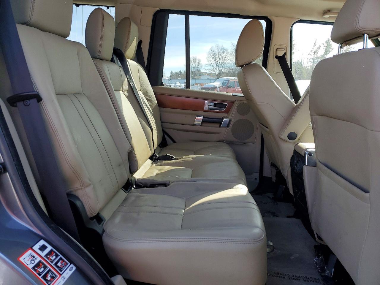 2011 LAND ROVER LR4