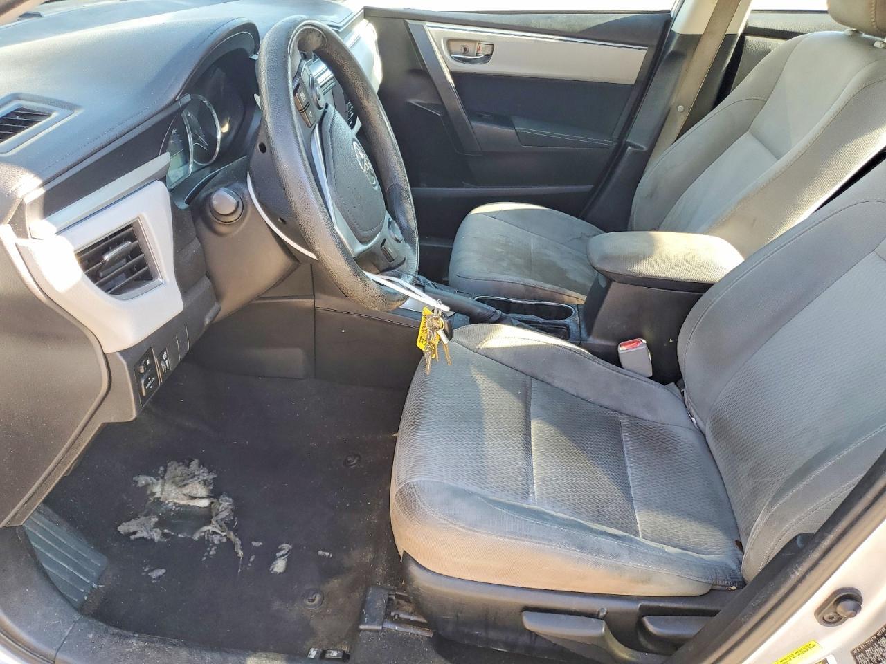2015 TOYOTA COROLLA