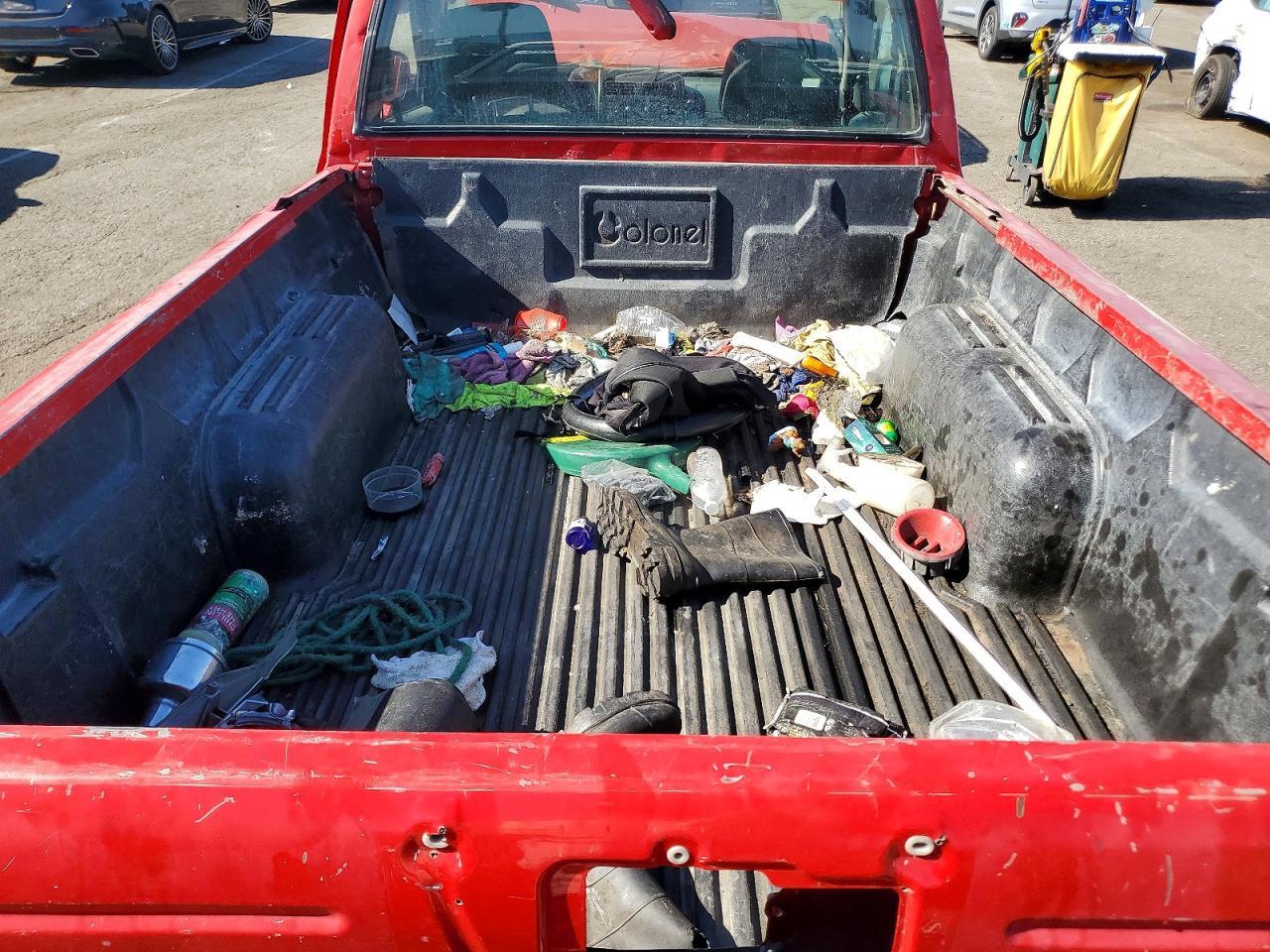 2001 NISSAN Frontier