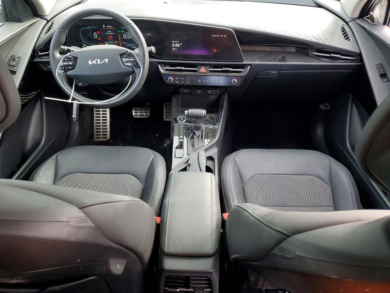 2023 KIA Niro