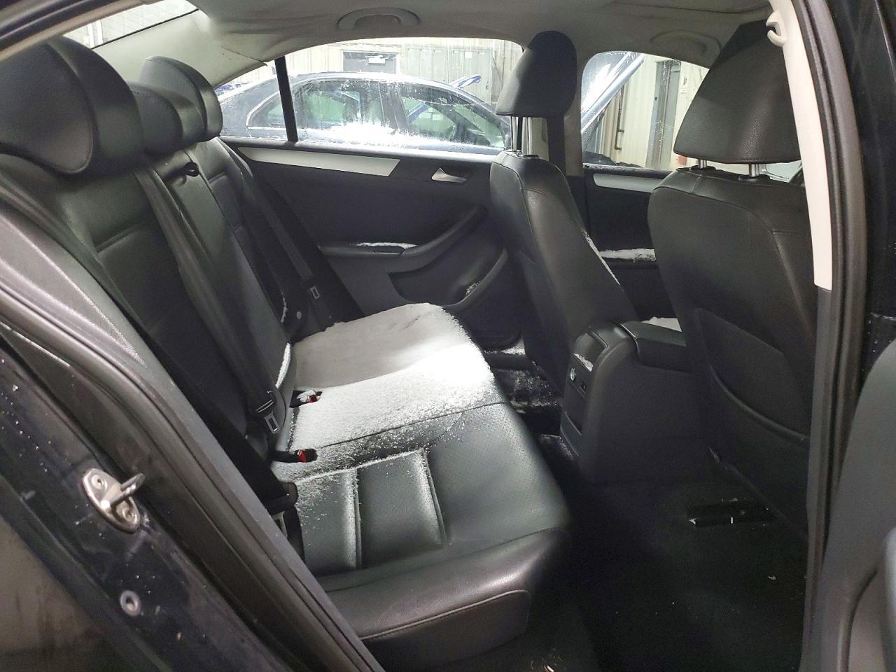 2013 VOLKSWAGEN JETTA