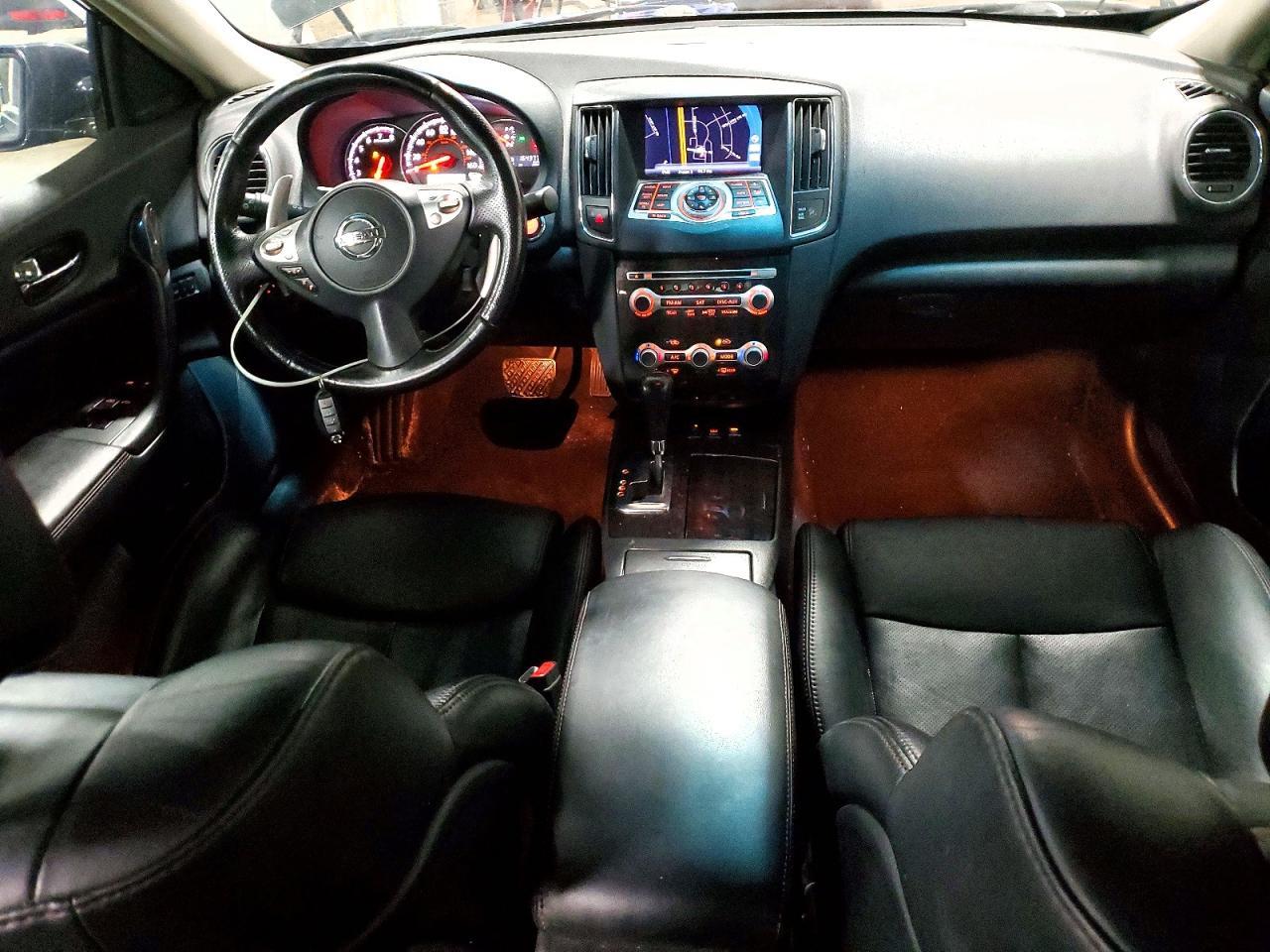 2013 NISSAN Maxima