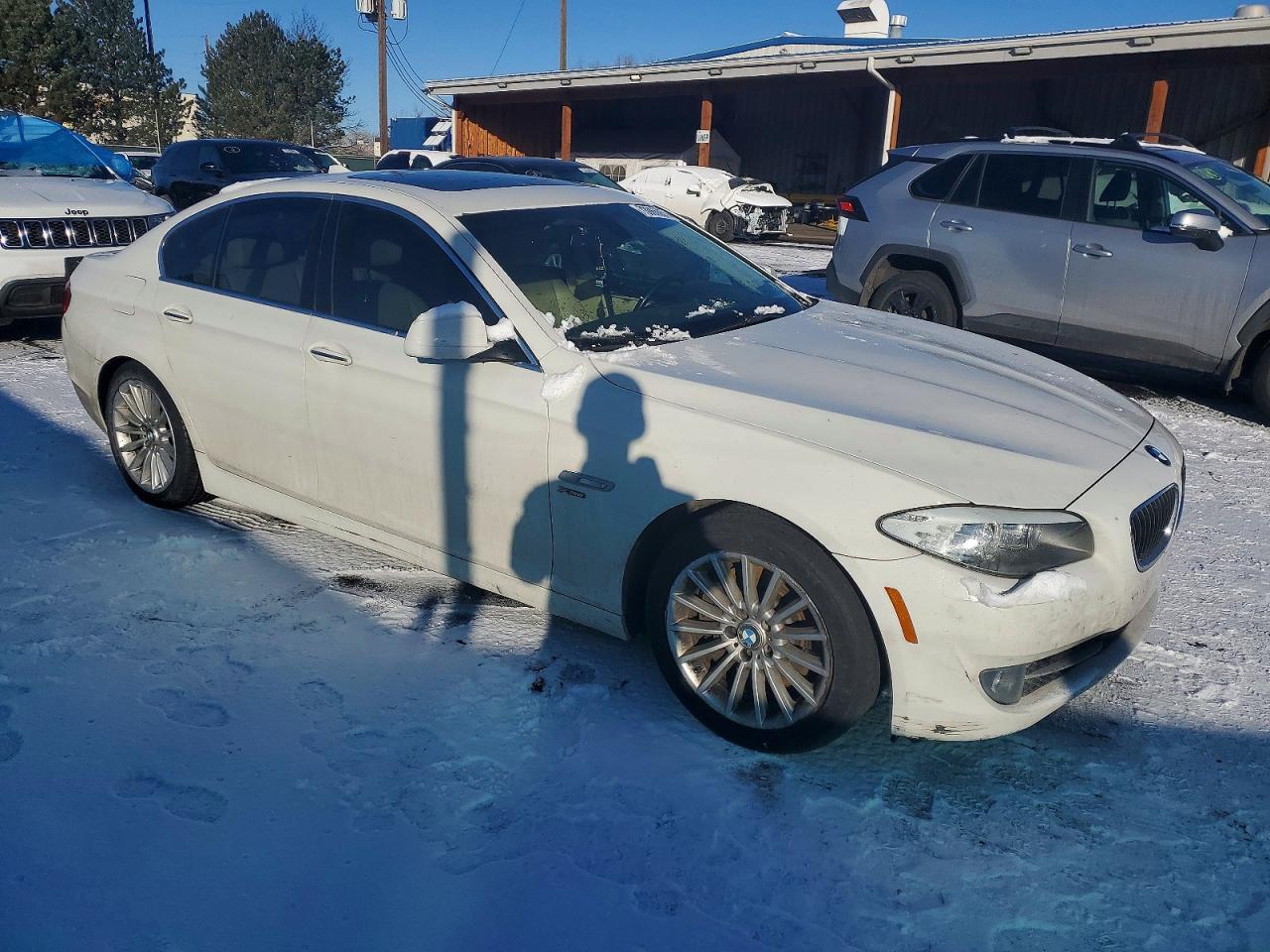 2011 BMW 5 series