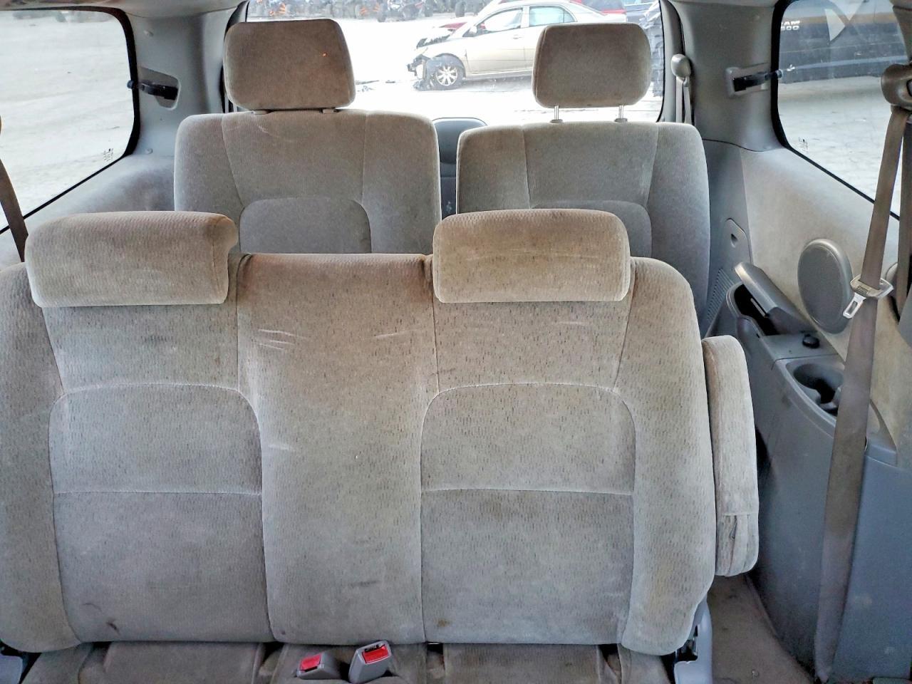 2005 KIA SEDONA