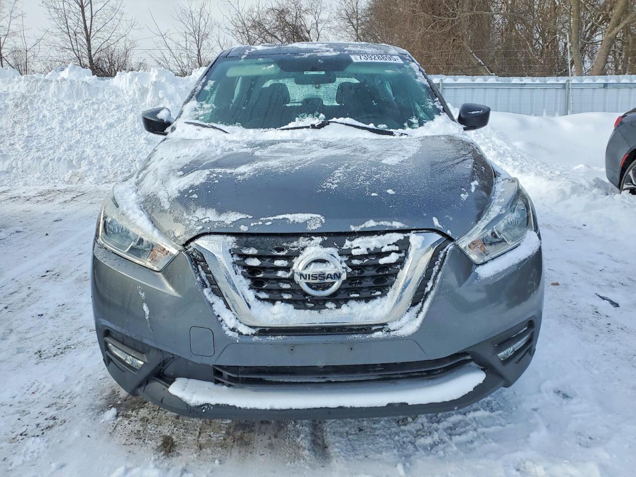 2019 NISSAN KICKS