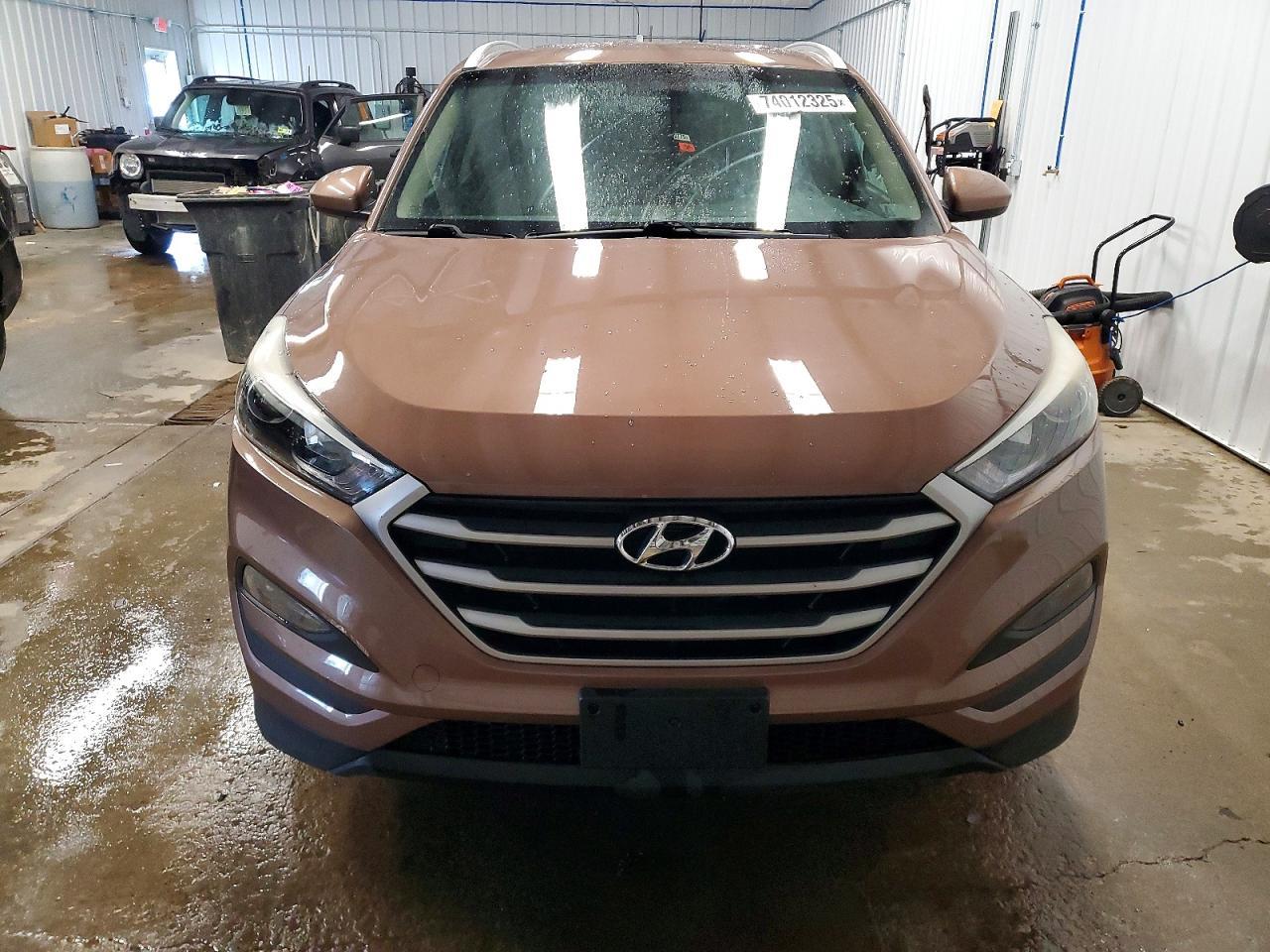 2017 HYUNDAI TUCSON
