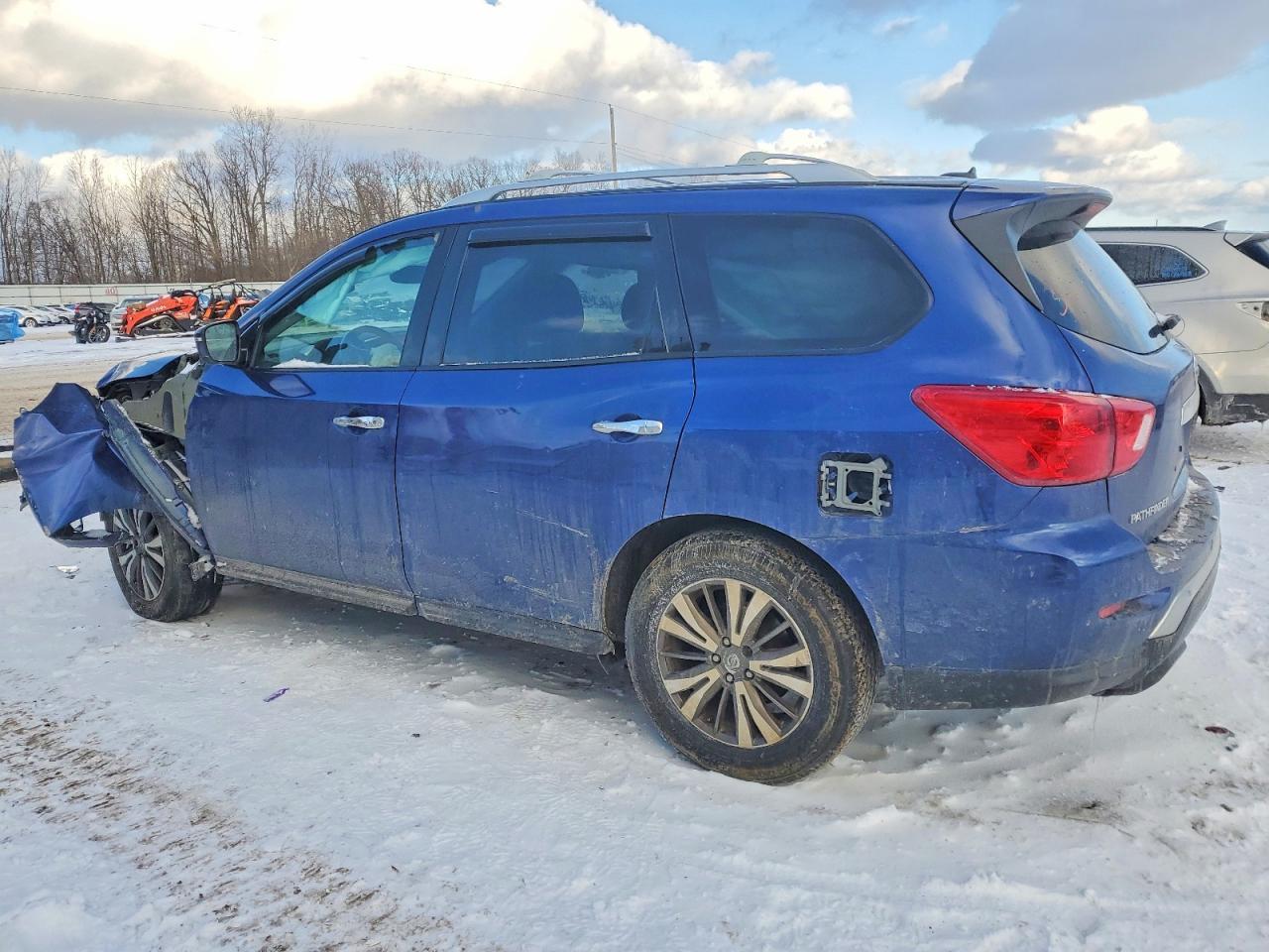 2018 NISSAN PATHFINDER