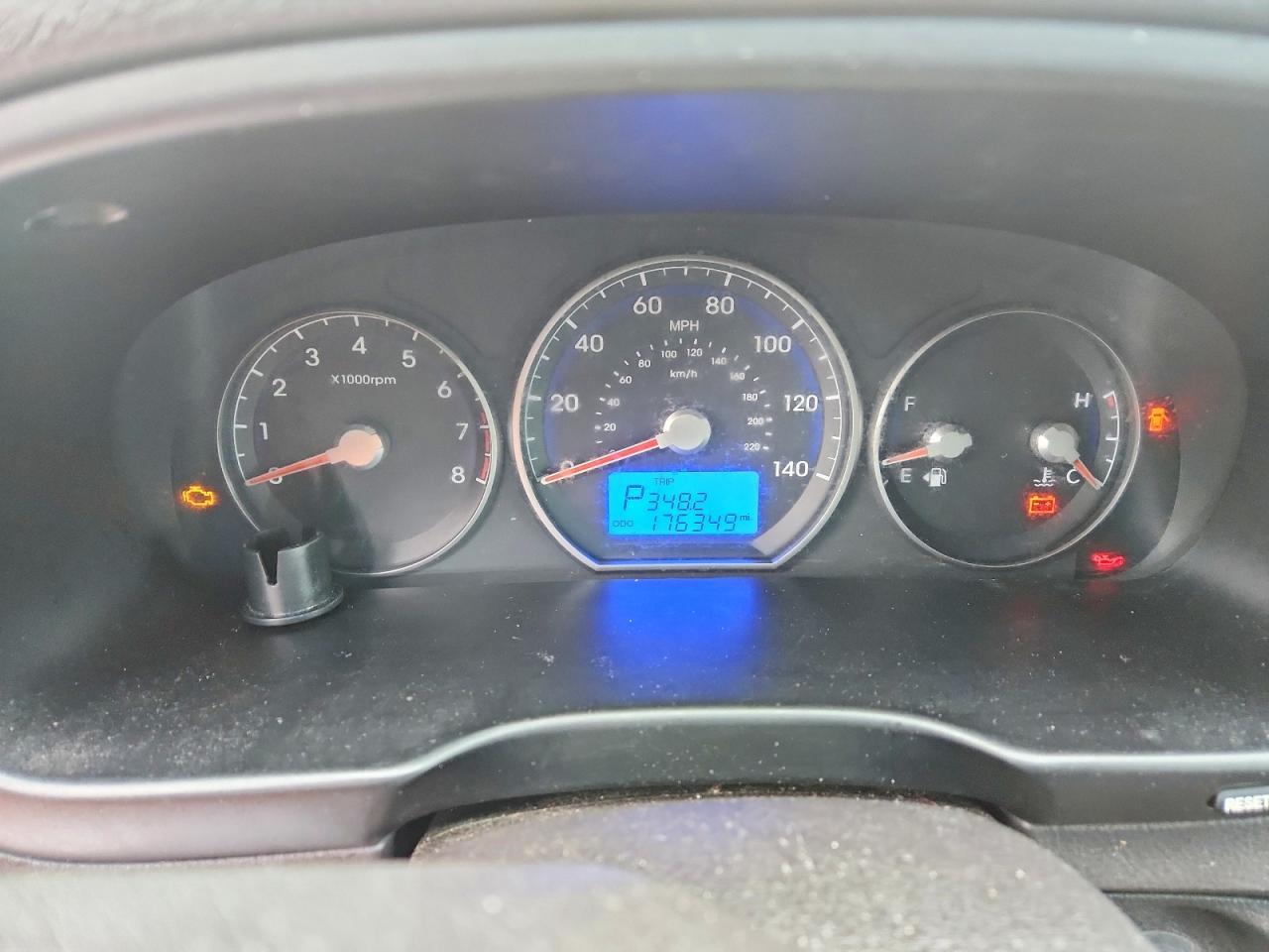 2011 HYUNDAI SANTA FE
