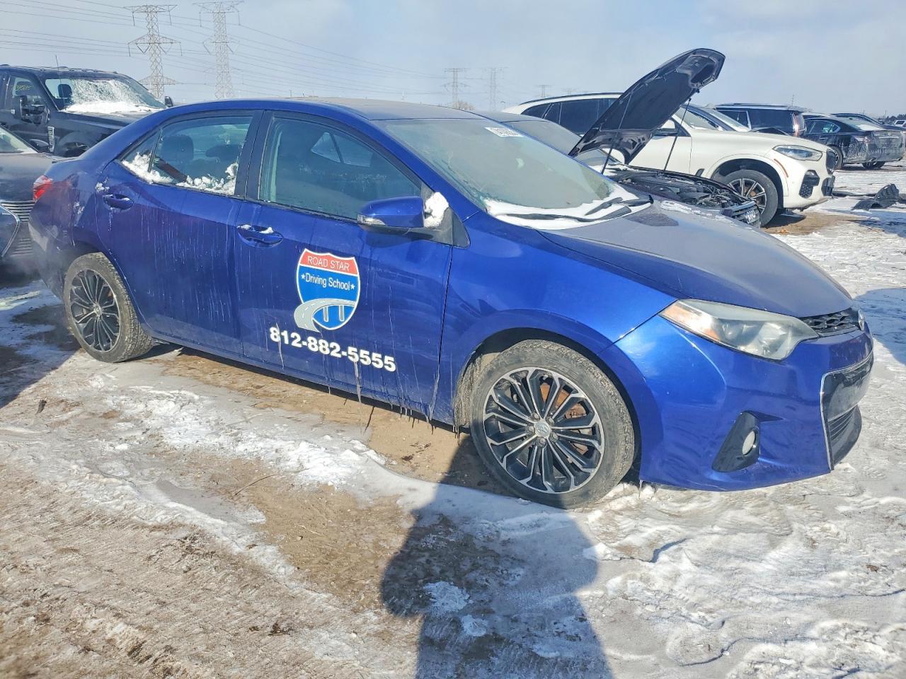 2015 TOYOTA COROLLA