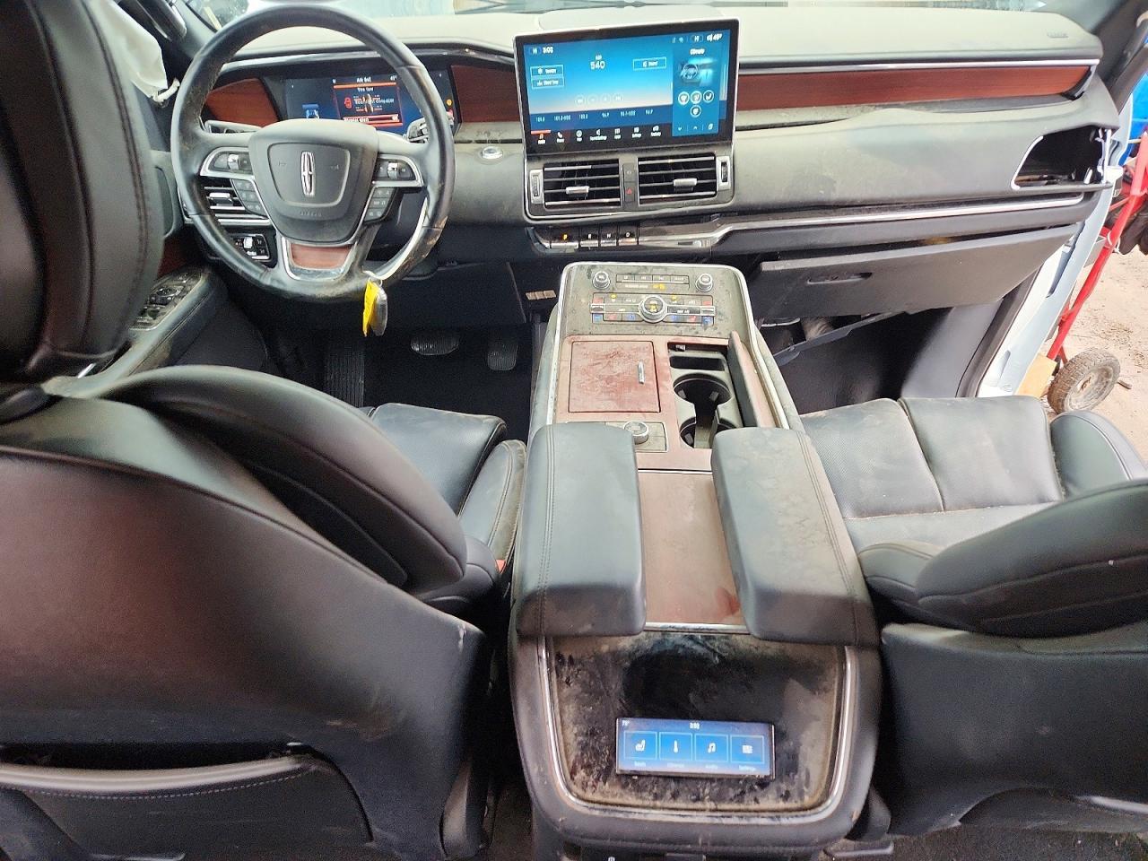 2023 LINCOLN Navigator