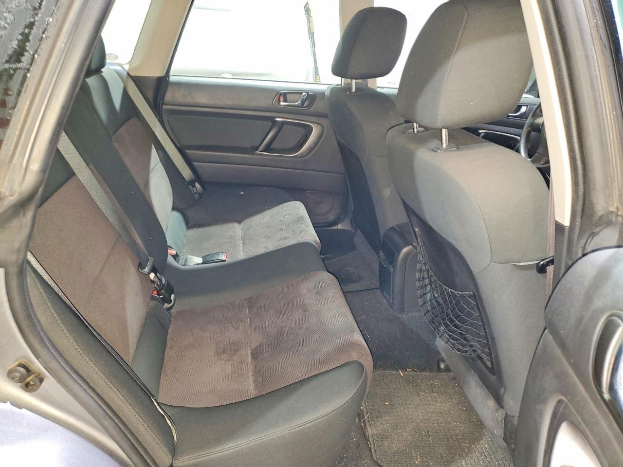 2008 SUBARU Outback