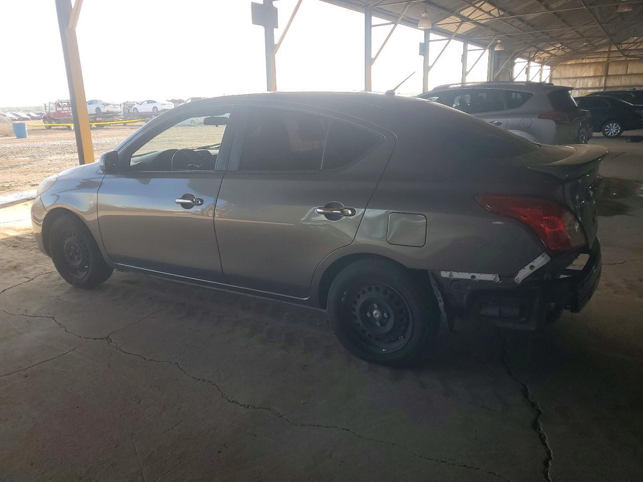 2013 NISSAN VERSA