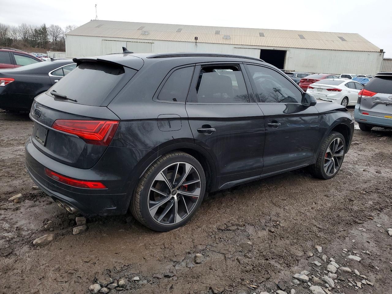 2023 AUDI SQ5