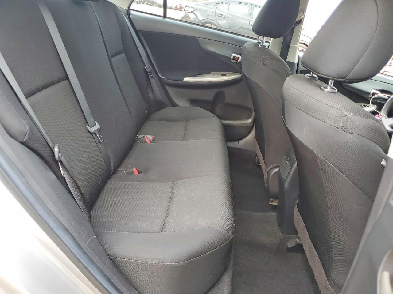 2011 TOYOTA COROLLA