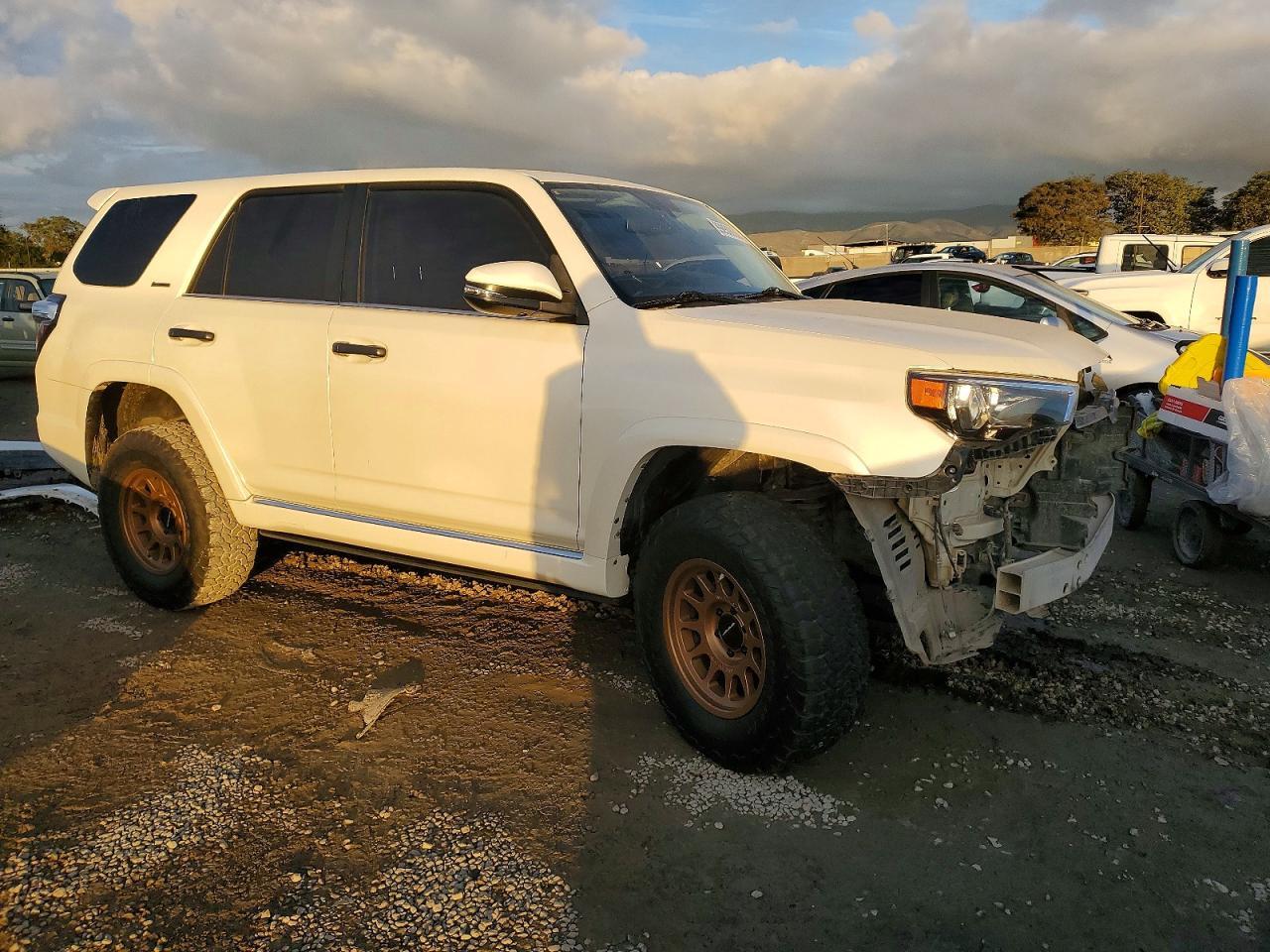 2019 TOYOTA 4Runner