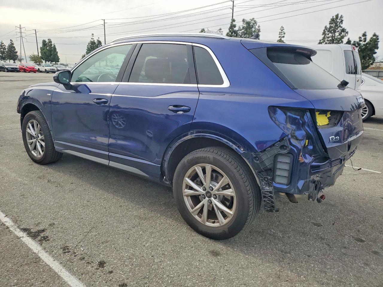 2022 AUDI Q3